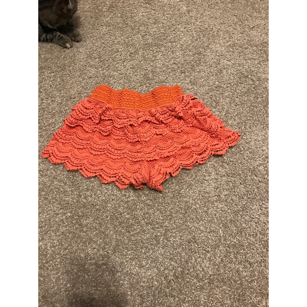 Junior lace shorts size medium